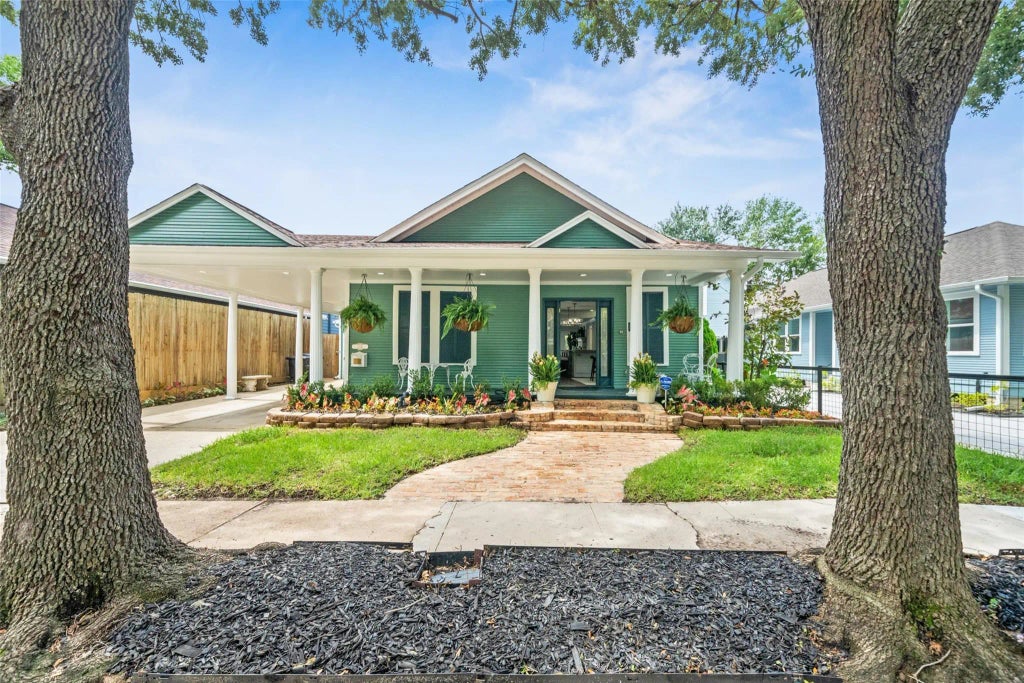 1114 W Cottage Street, Houston