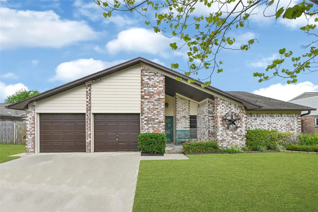 10406 Rocky Hollow Road, La Porte