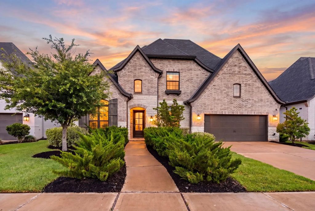 8815 Autumn Pine Drive, Missouri City