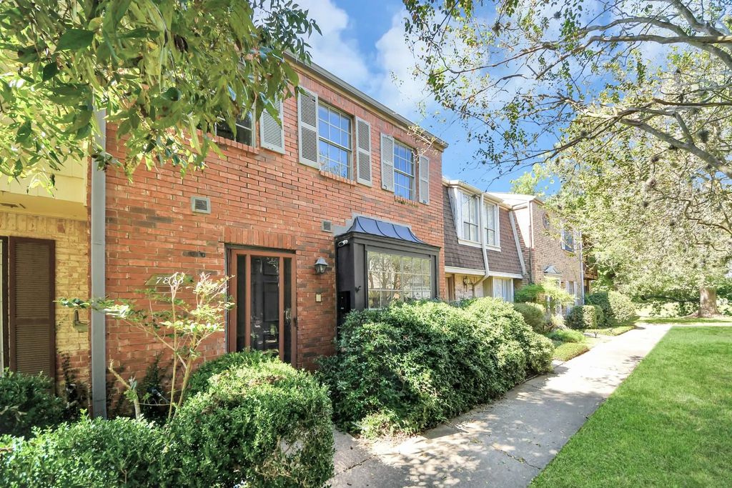7815 Grove Ridge Drive, Houston