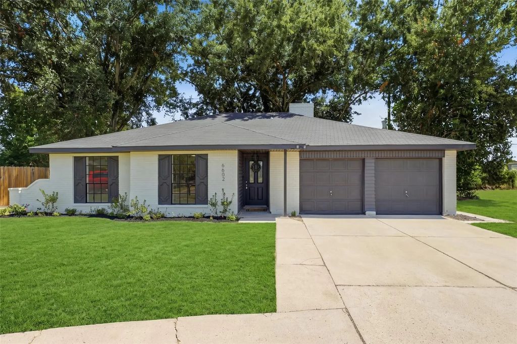 6602 Indian Falls Drive, Houston