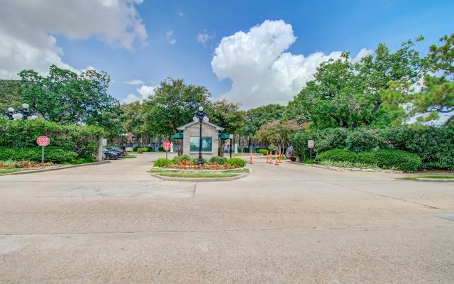 6000 Reims Road 3706, Houston