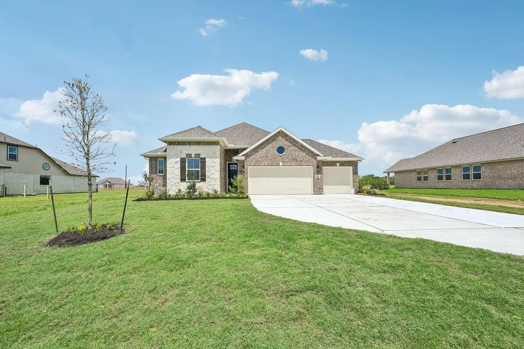 220 Dunovant Drive, Sealy