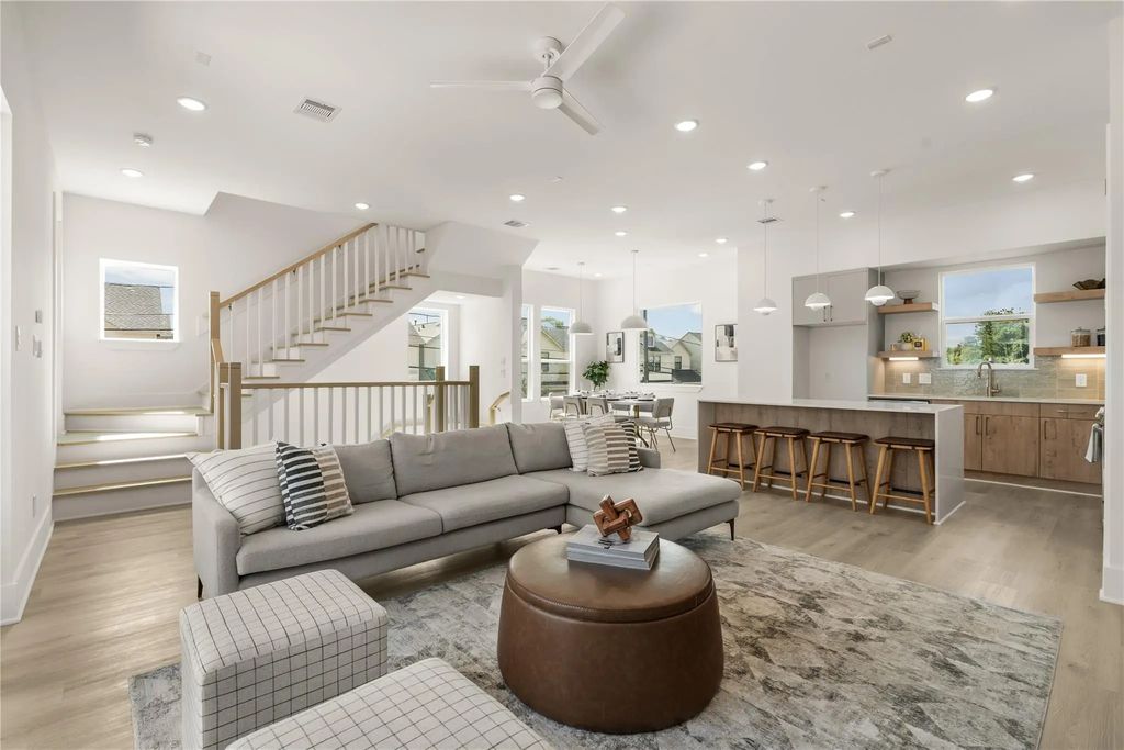 606 Skyland Terrace Way, Houston