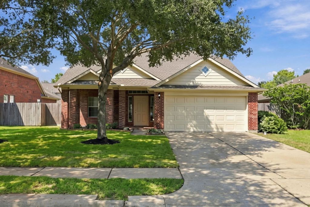 25206 Saber Oaks Drive, Richmond