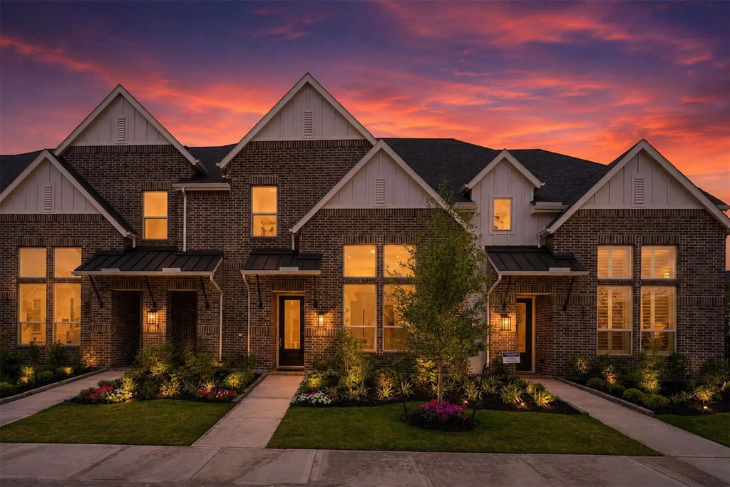 333 Fields Lane, Montgomery