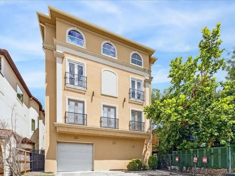 314 W Bell Street, Houston