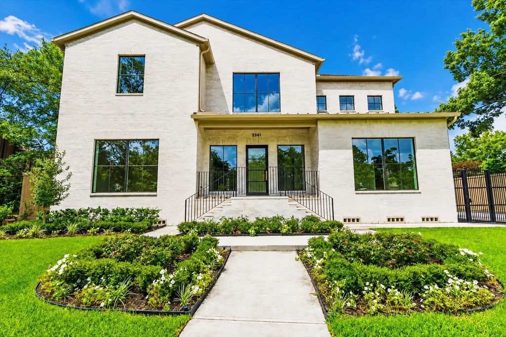 2341 Maroneal St, Houston
