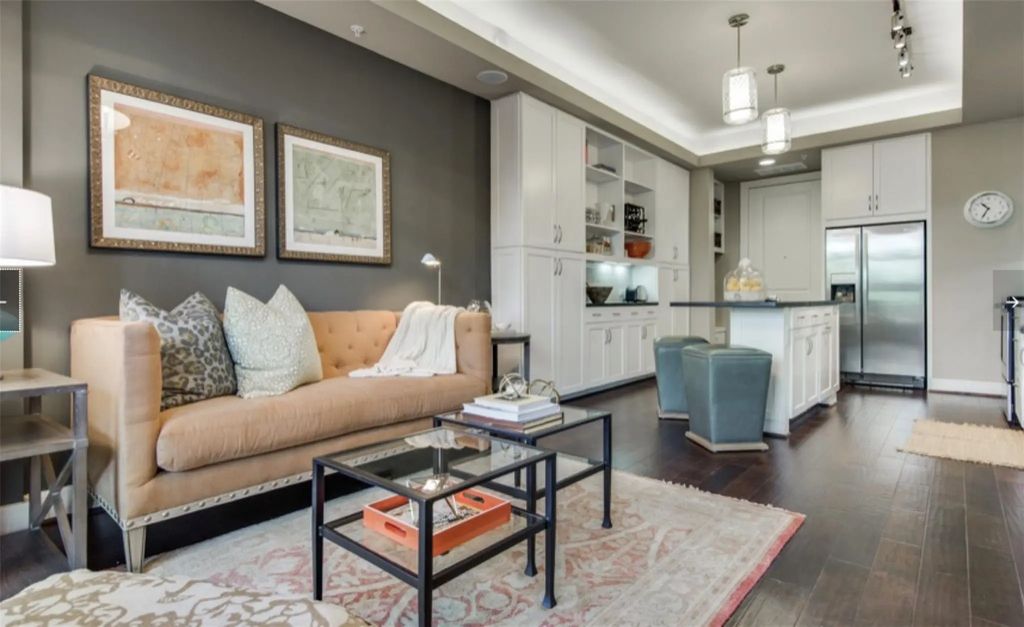 2303 Mid Ln St Lane 607, Houston