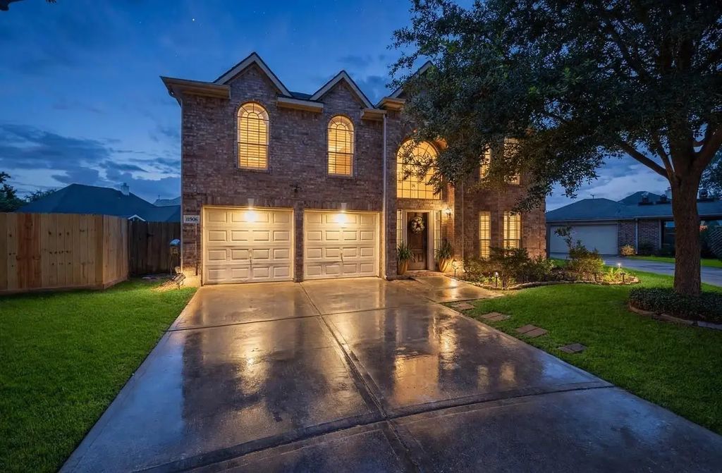 11906 Helene Court, Pinehurst