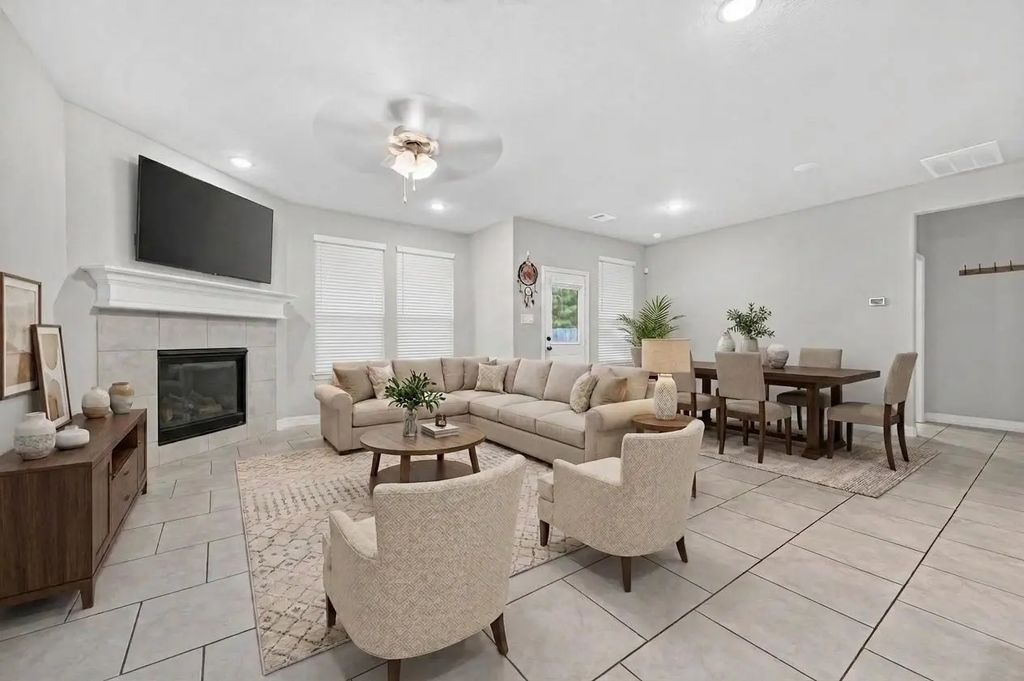 175 Silva Creek Trail, Conroe