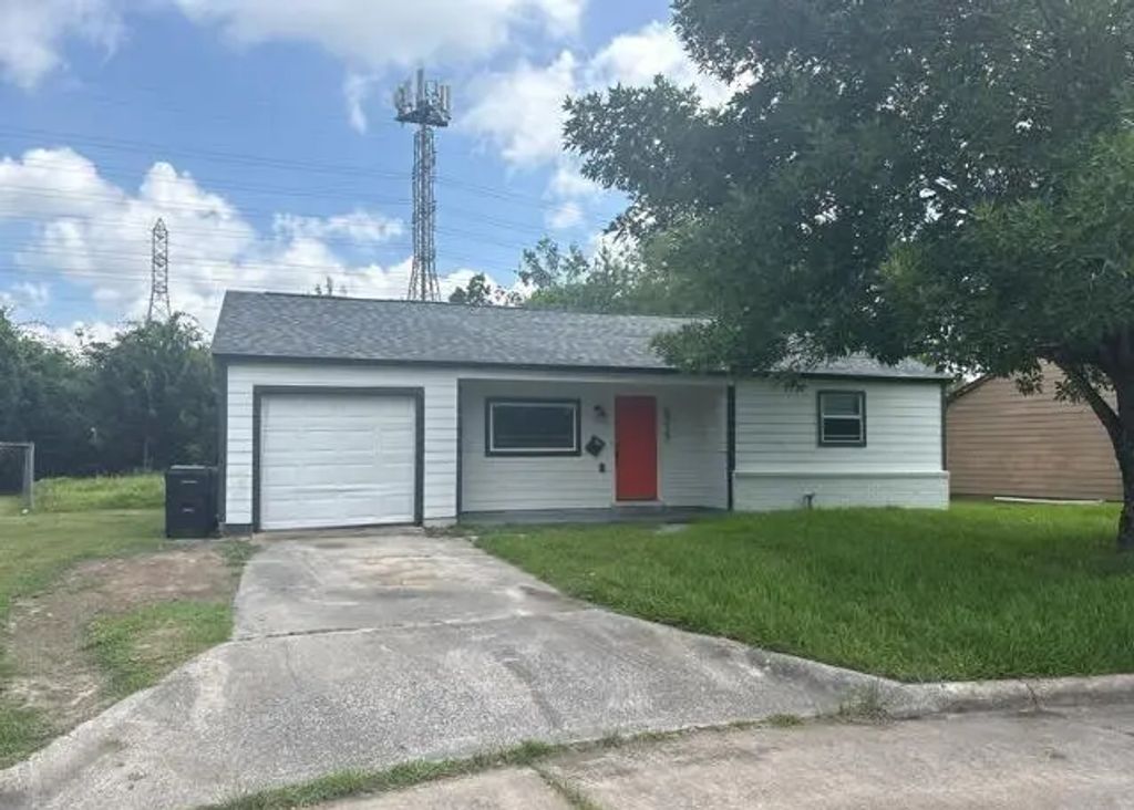 5727 Rue Street, Houston