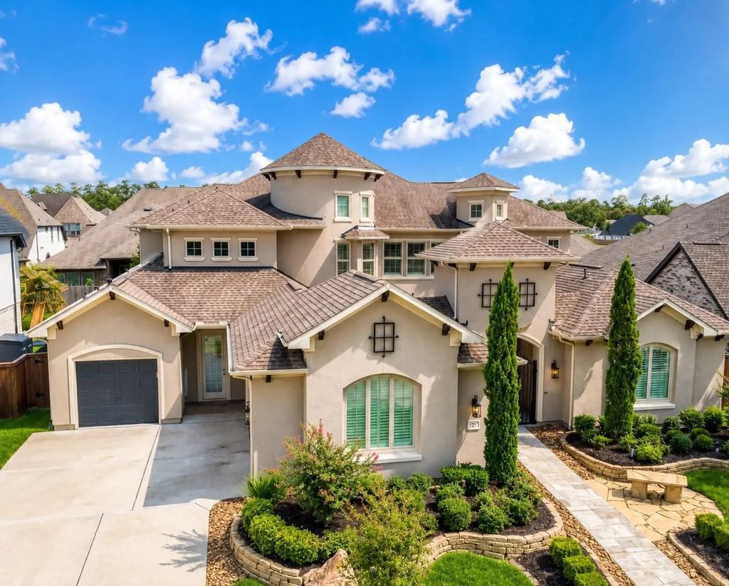 12821 N Palomino Lake Circle, Cypress