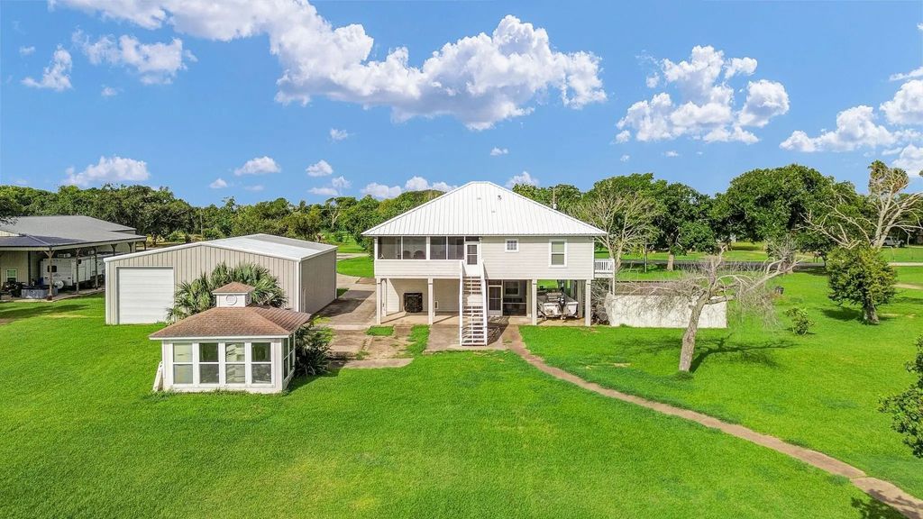 5256 County Road 469, Brazoria