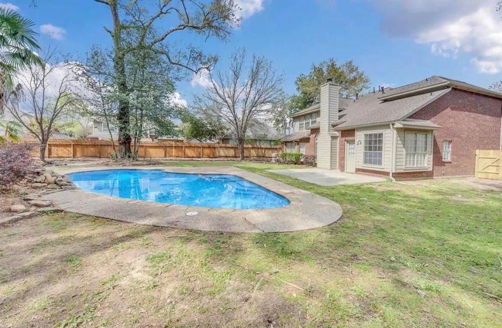 2610 Spring Bend Drive, Spring