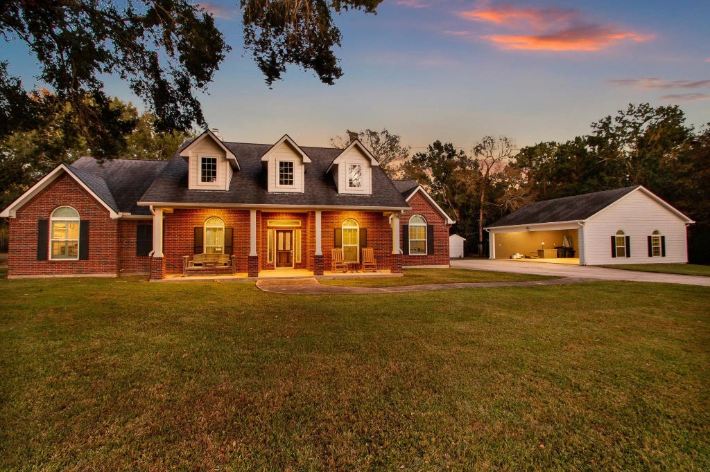 33402 Hillside Drive, Pinehurst