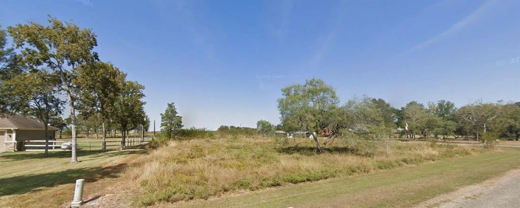 81 Windmill Drive, Hempstead