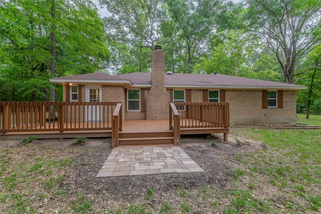 14701 Cedar Lane Loop, Willis