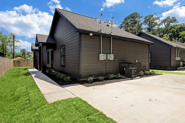 5624 Kittridge Street, Houston