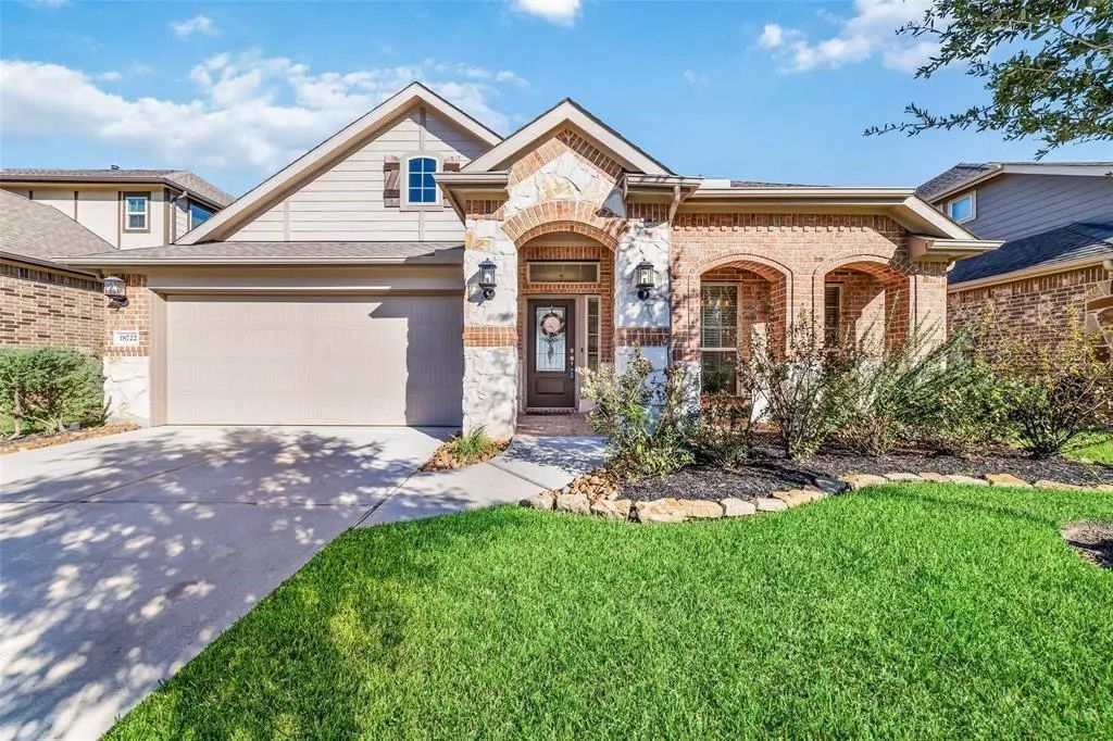 18722 Fox Kestrel Trail, Cypress