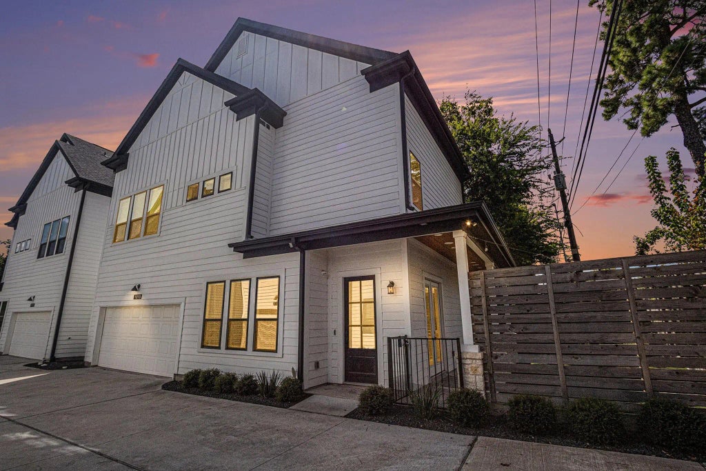 1315 Wycliffe Drive, Houston