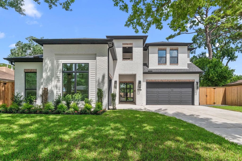 10418 Brinwood Drive, Houston