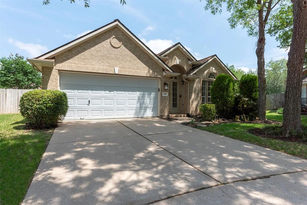 2402 Misty Falls Court, Richmond