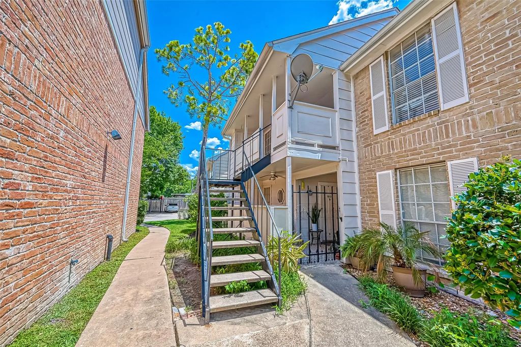 2800 Jeanetta Street 1604, Houston