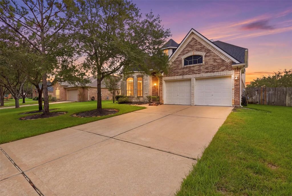 13806 Cove Landing Lane, Rosharon