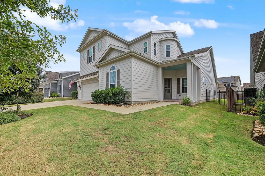 2352 Goldenglade Drive, Conroe