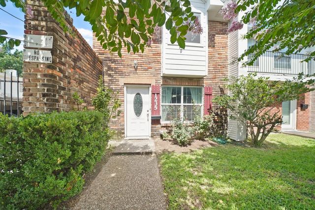 1235 Witte Road 8, Houston
