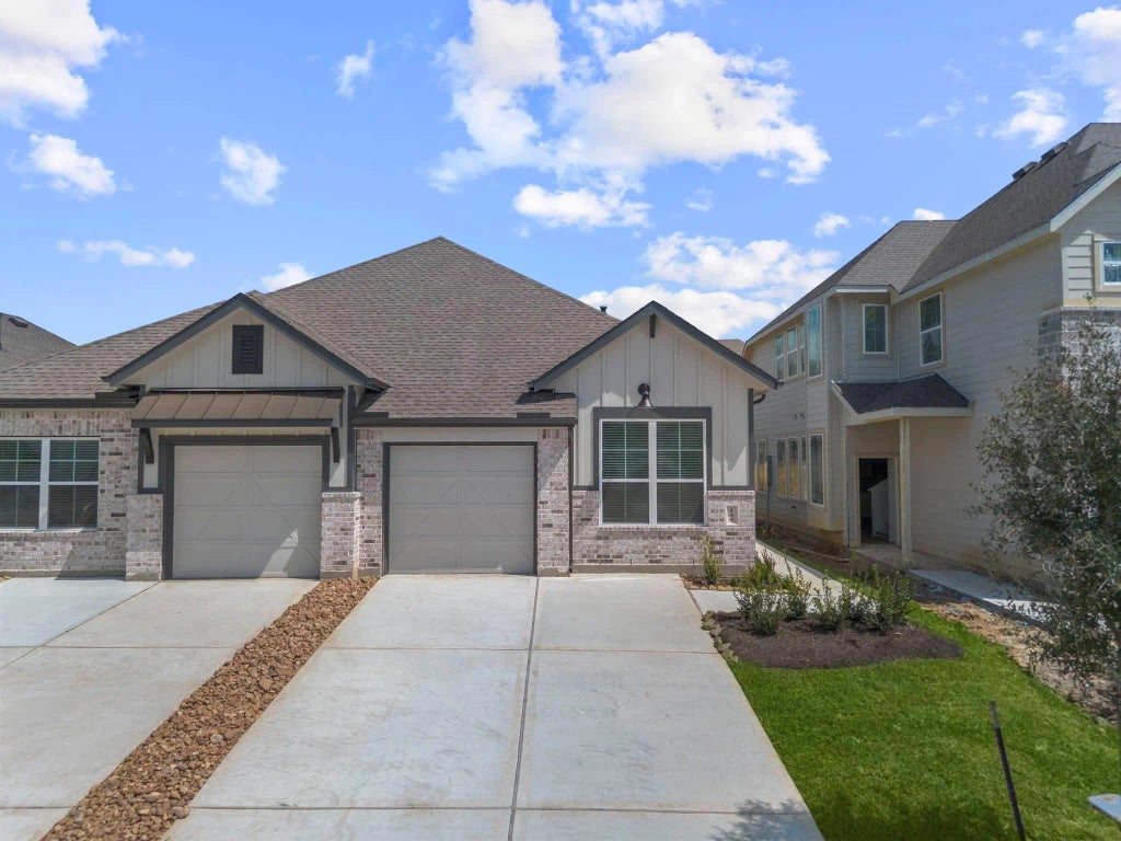 119 West Coralburst Loop, Montgomery