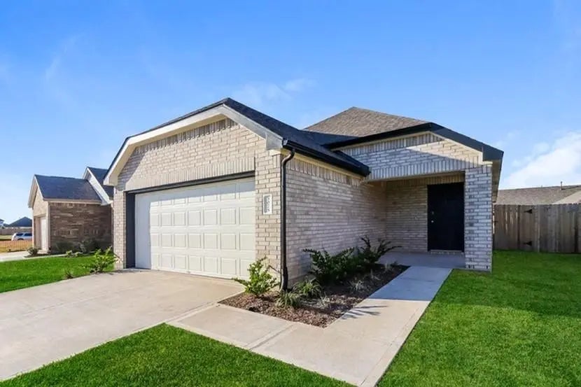 3075 Wild Indigo Trail, Brookshire