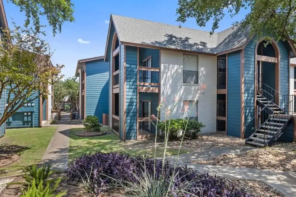 10951 Laureate Drive 1201, San Antonio