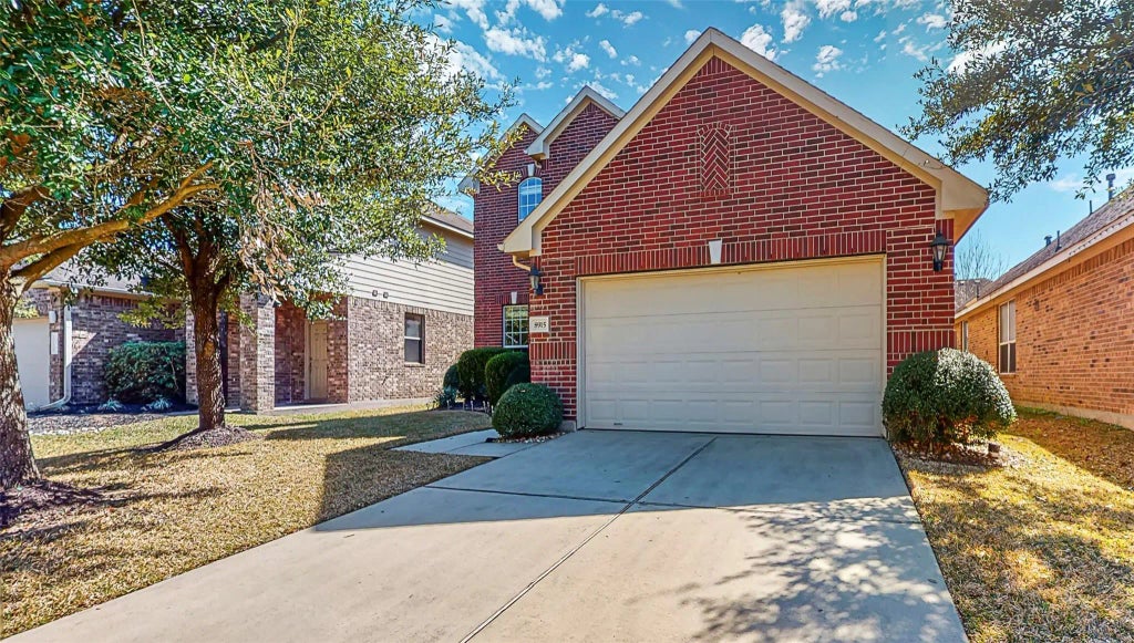 8915 Headstall Drive, Tomball
