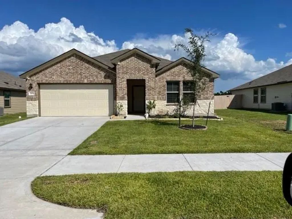 203 Comal Drive, Huntsville