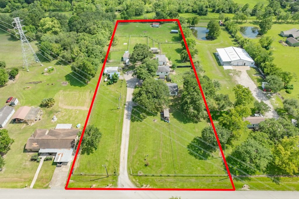 2230 Nancy Street, Alvin