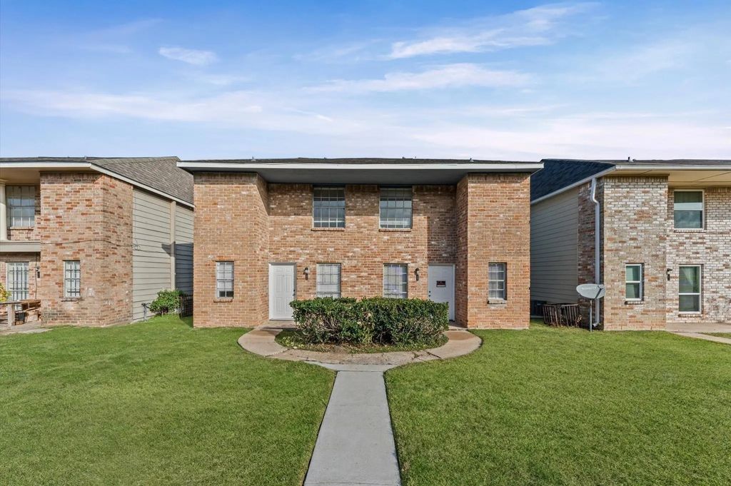 12206 Ormandy Street, Houston