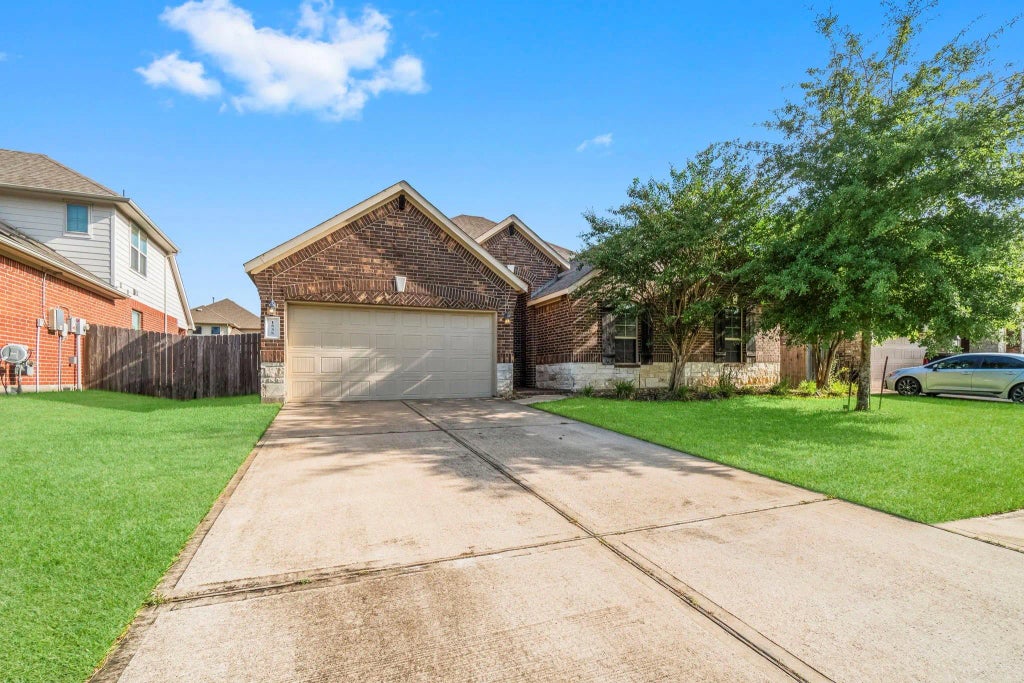 1535 Heartwood Drive Drive, Conroe