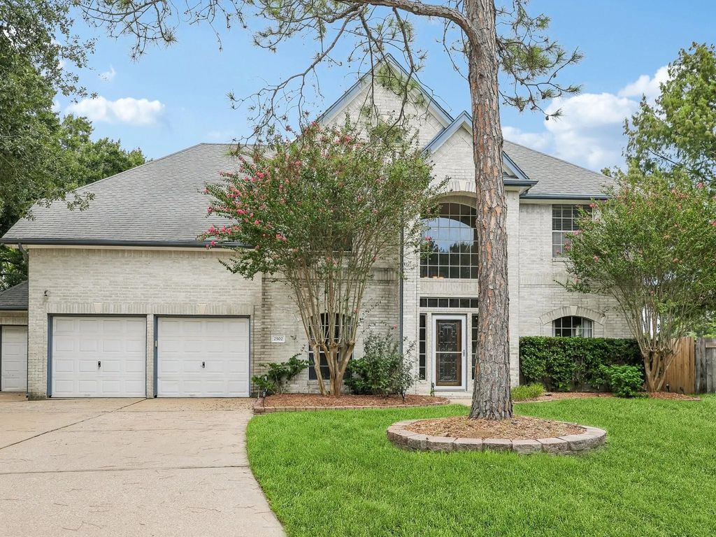 2502 Sea Horse Court, Seabrook