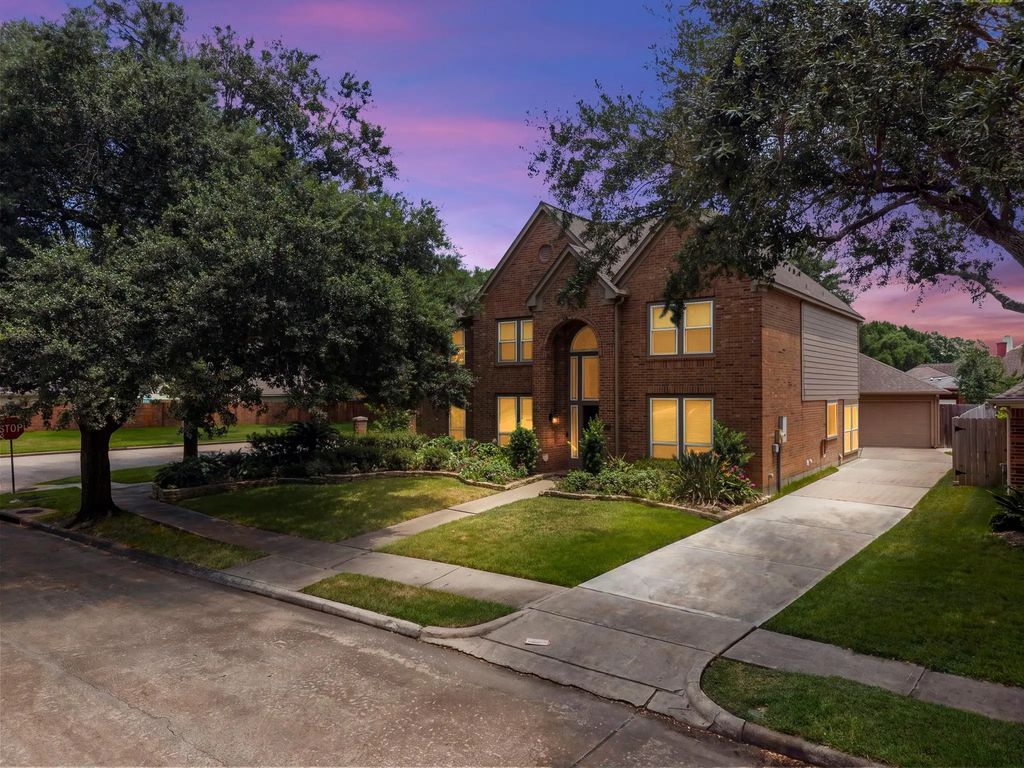 2210 Bay Haven Way, League City