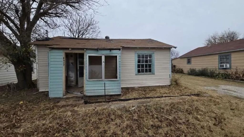 1923 Old Windthorst Road, Wichita Falls