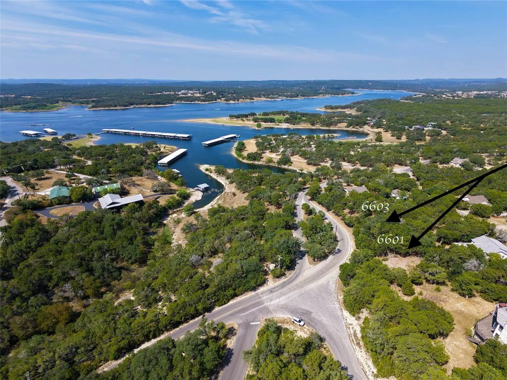 6601 Lake Shore Drive, Lago Vista