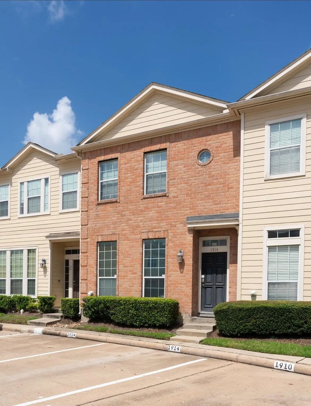 1914 Gentryside Drive, Houston