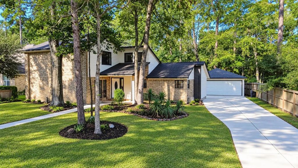150 Park Way, Conroe