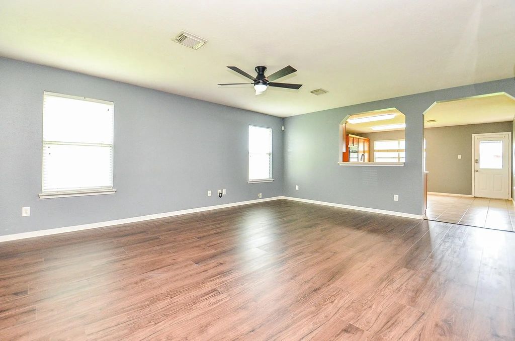 1910 Poco Drive, Missouri City