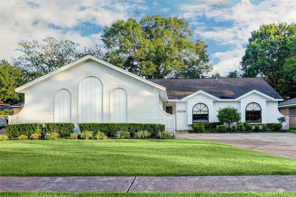1034 Montour Drive, Houston
