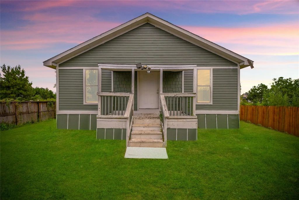 172 Road 5122, Cleveland