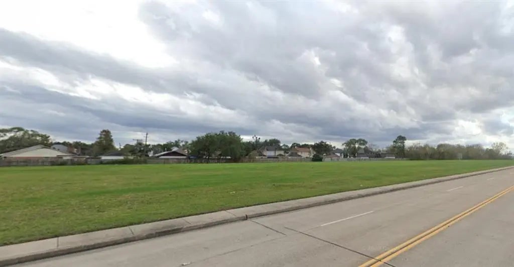 Valley Forge Drive, Pasadena