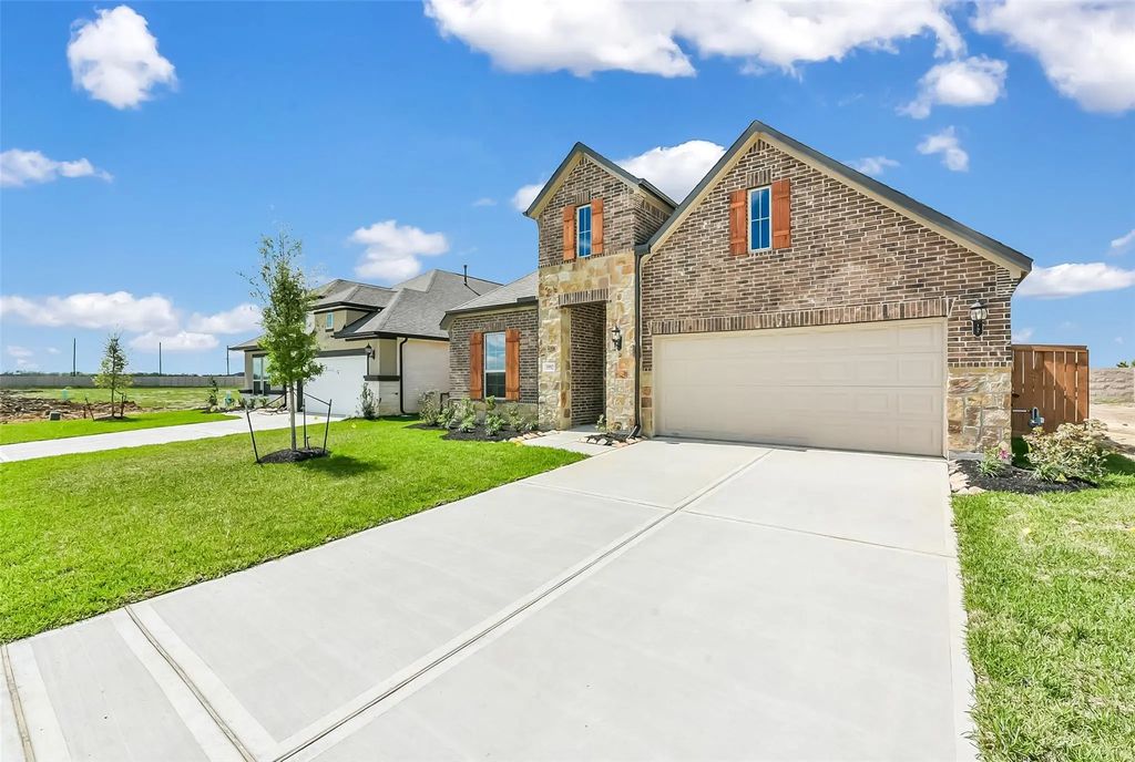3552 Mount Scenery Lane, Dayton
